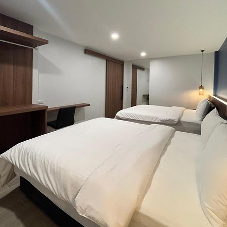 Hotel Rendezvous Oldtown Chiangmai à Chiang Mai Extérieur photo