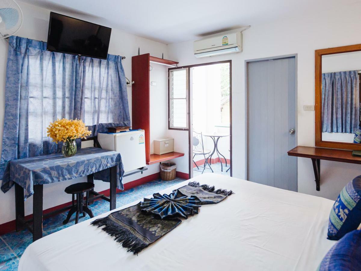 Hotel Rendezvous Oldtown Chiangmai à Chiang Mai Extérieur photo