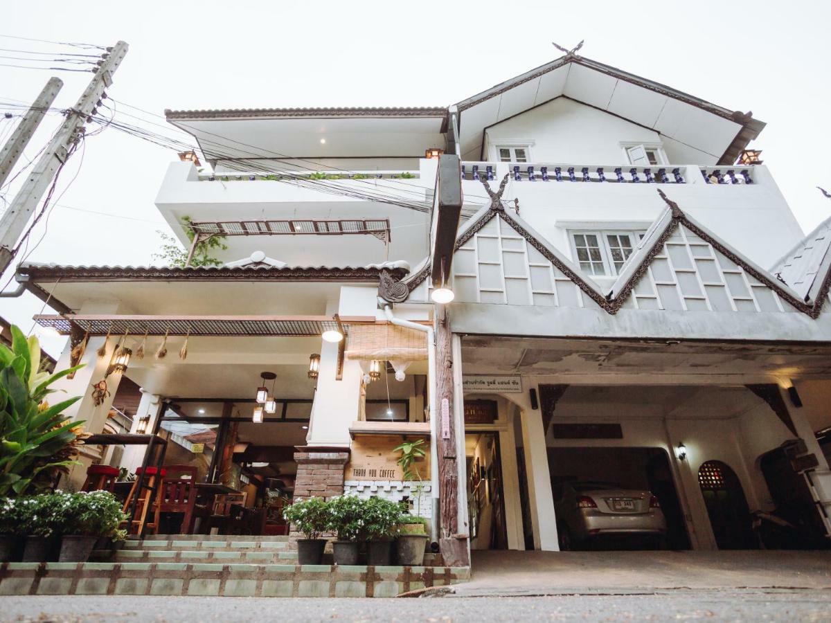 Hotel Rendezvous Oldtown Chiangmai à Chiang Mai Extérieur photo