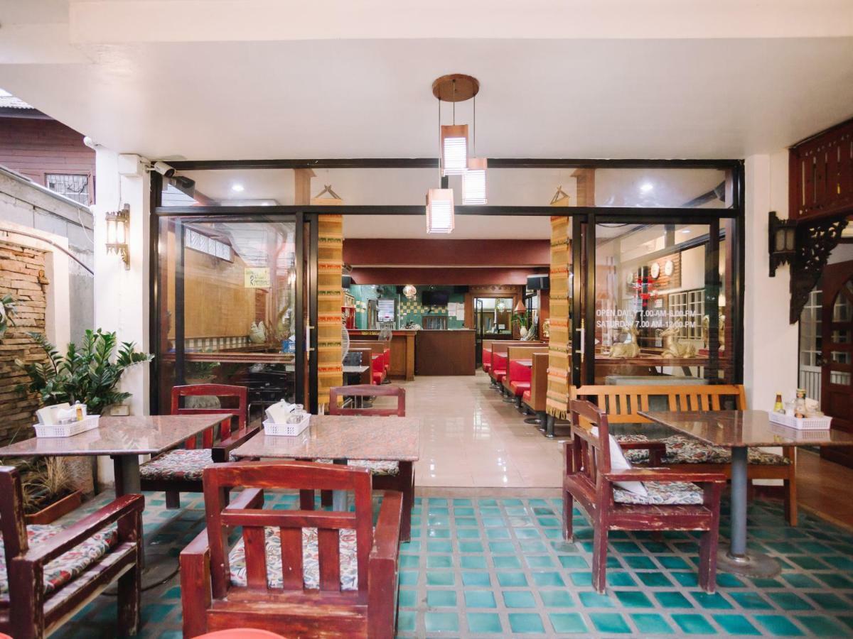 Hotel Rendezvous Oldtown Chiangmai à Chiang Mai Extérieur photo
