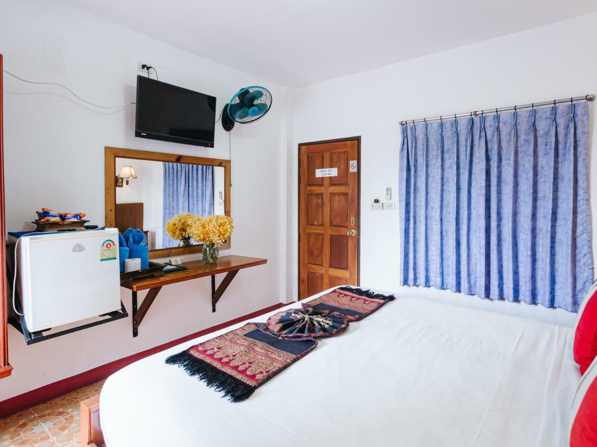 Hotel Rendezvous Oldtown Chiangmai à Chiang Mai Extérieur photo