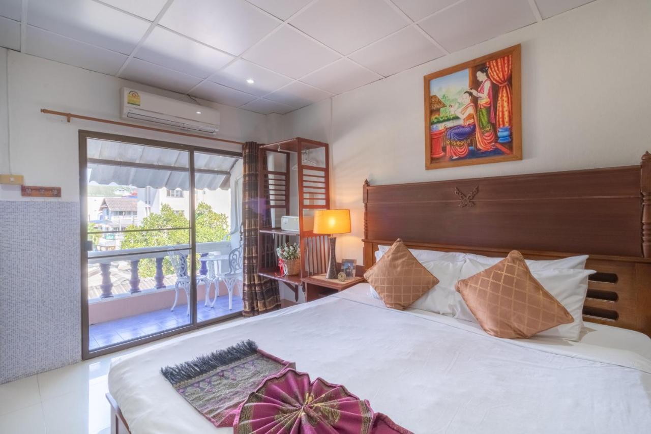 Hotel Rendezvous Oldtown Chiangmai à Chiang Mai Extérieur photo